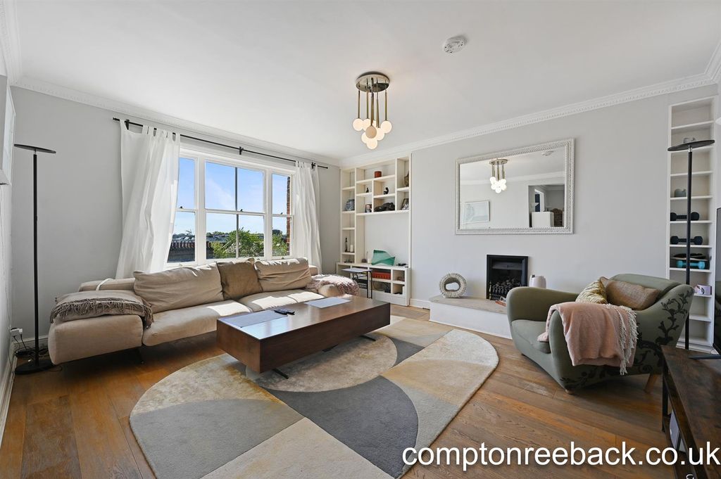 Property photo 1 of 12 Reception Room