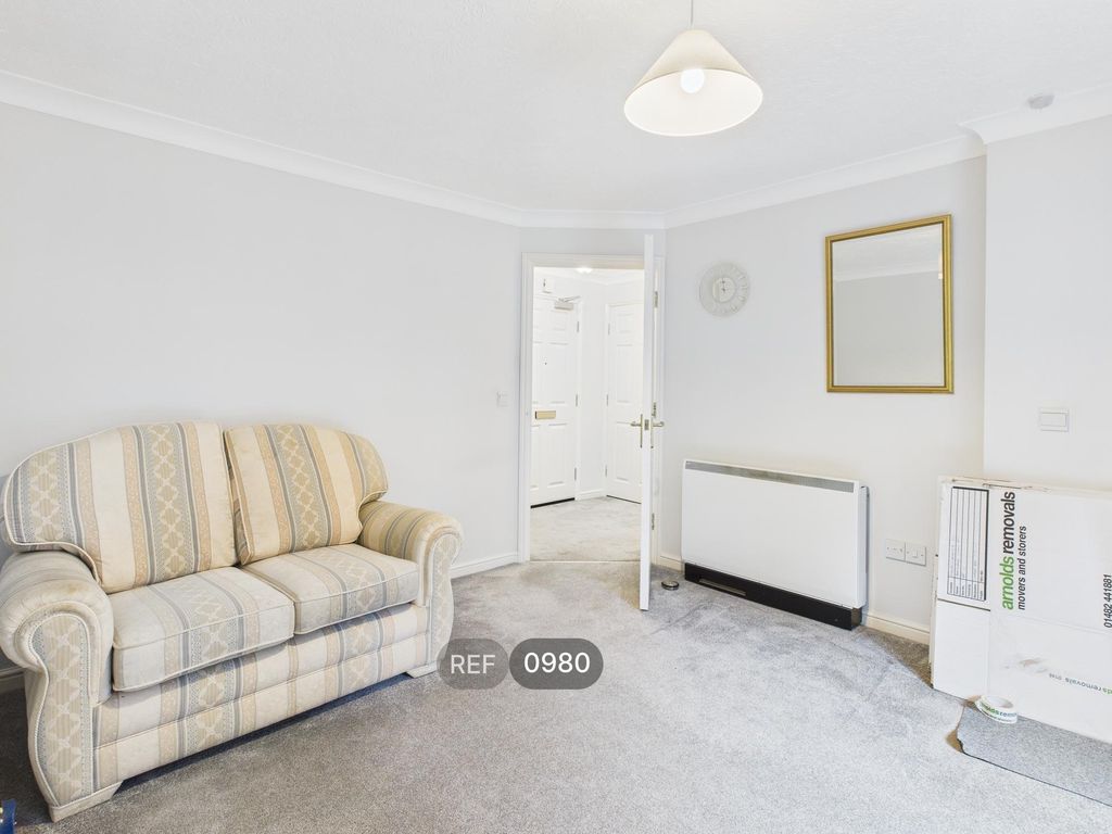 Property photo 3 of 16 Living Room