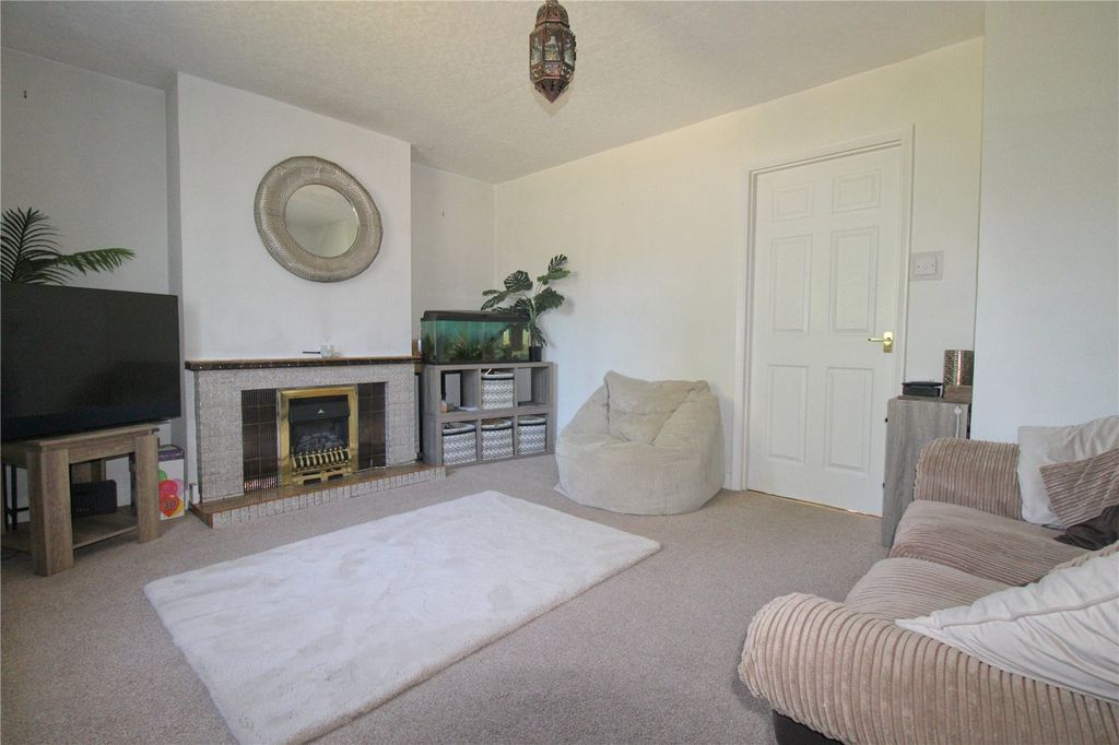 Property photo 3 of 20 Picture No. 06