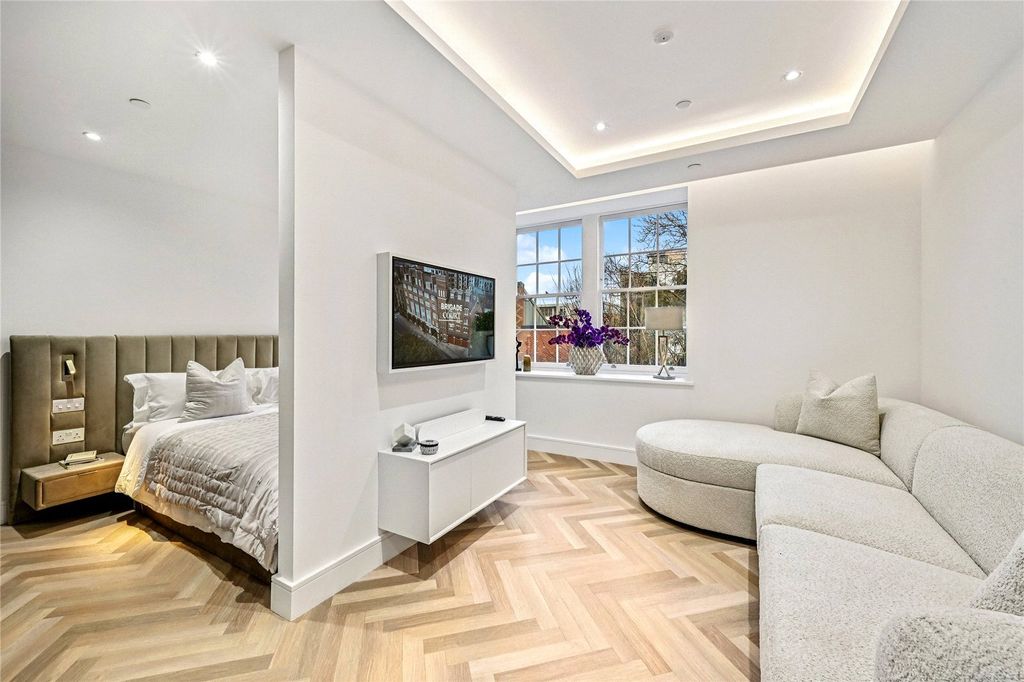 Property photo 1 of 10 Picture No. 20