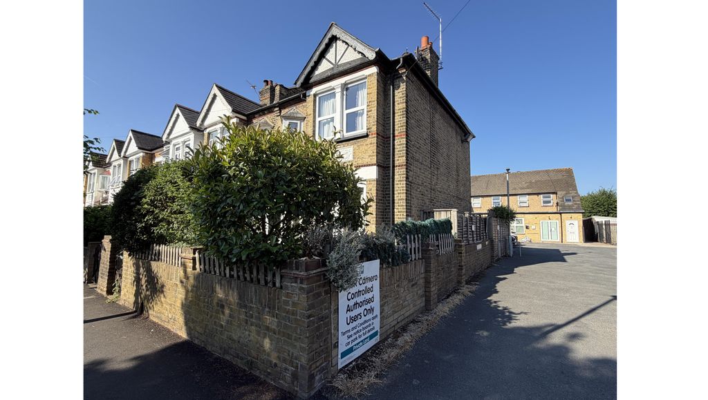 Property photo 2 of 15 Img_0345.Jpg