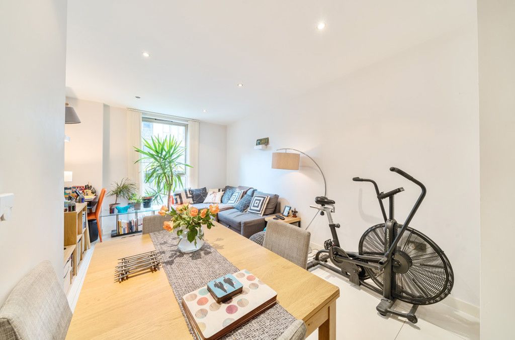 Property photo 3 of 10 1037868 (3).Jpg