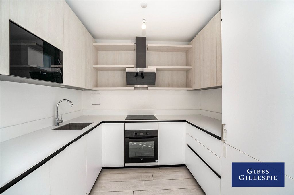 Property photo 2 of 11 Picture No. 04