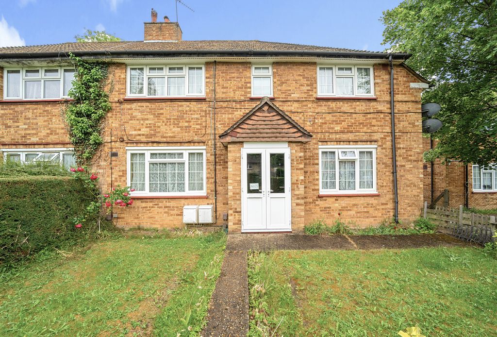 Property photo 1 of 9 1296445-30-682d9E...