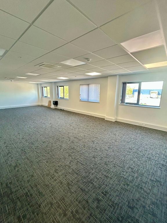 Property photo 2 of 10 21D Office.Jpg