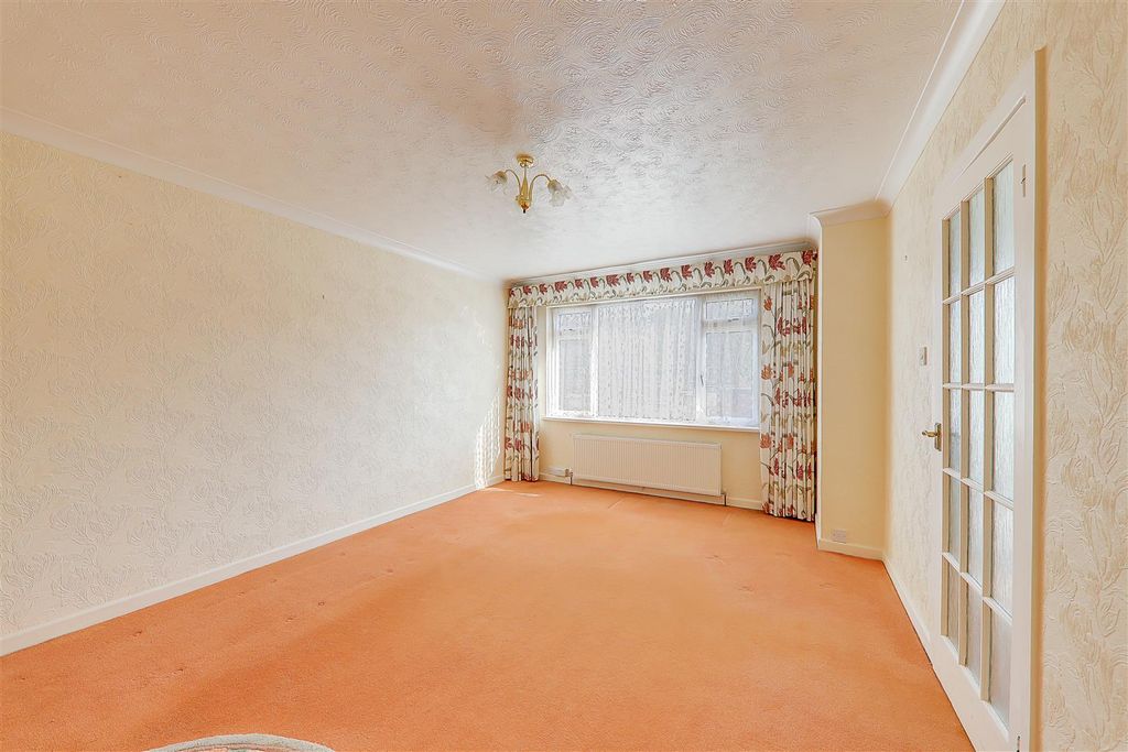 Property photo 2 of 18 Img_1644-Img_1646.Jpg