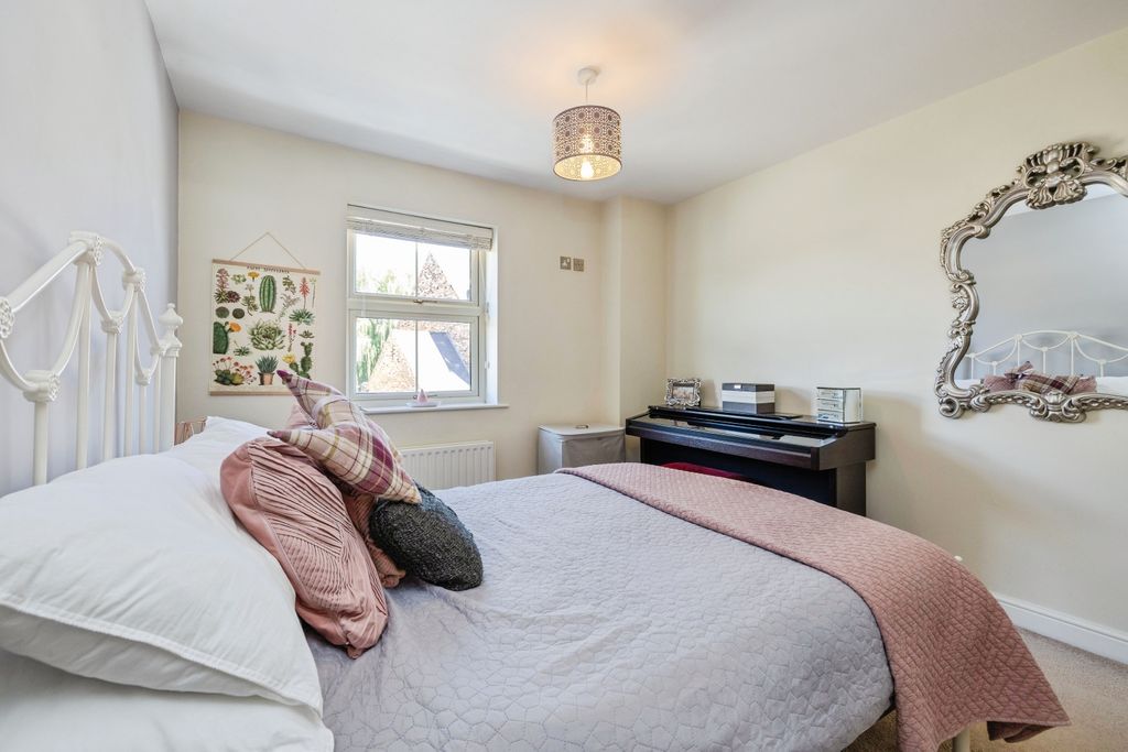 Additional image 13 of 4 bed semi-detached house for saleHodson Close, Skellingthorpe LN6