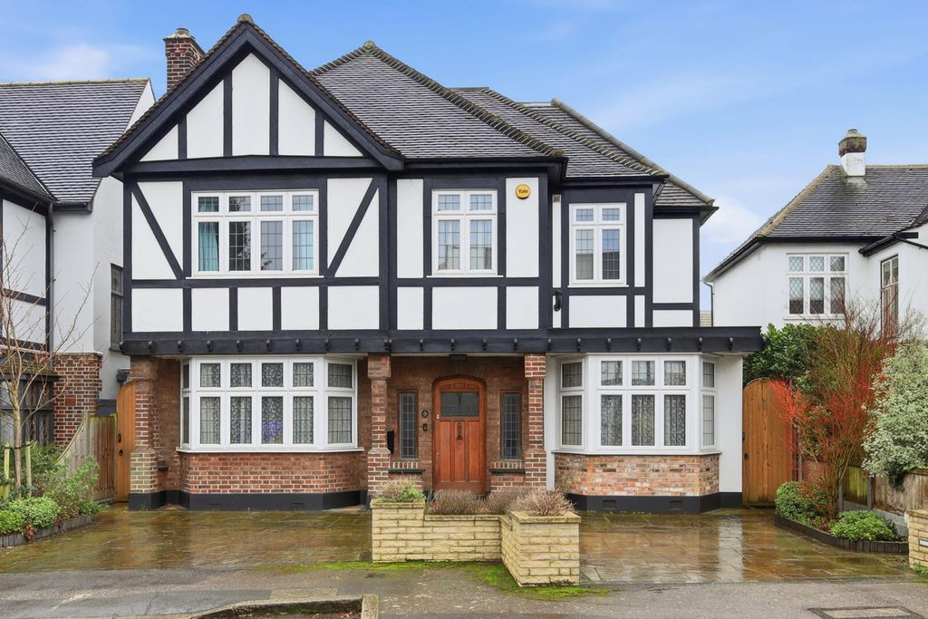 Property photo 1 of 30 Front (Exterior)