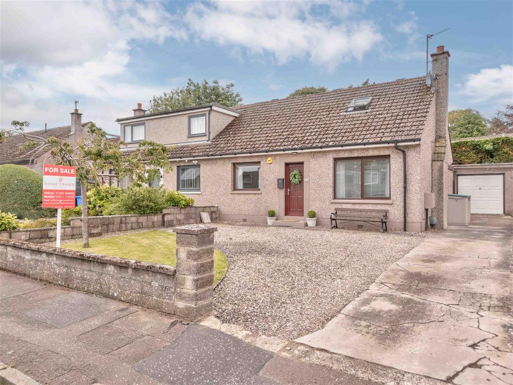 Property photo 1 of 20 58 Burn Street Dundee-21.Jpg