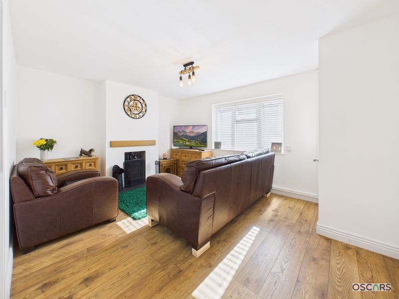 Property photo 2 of 9 Photo 4