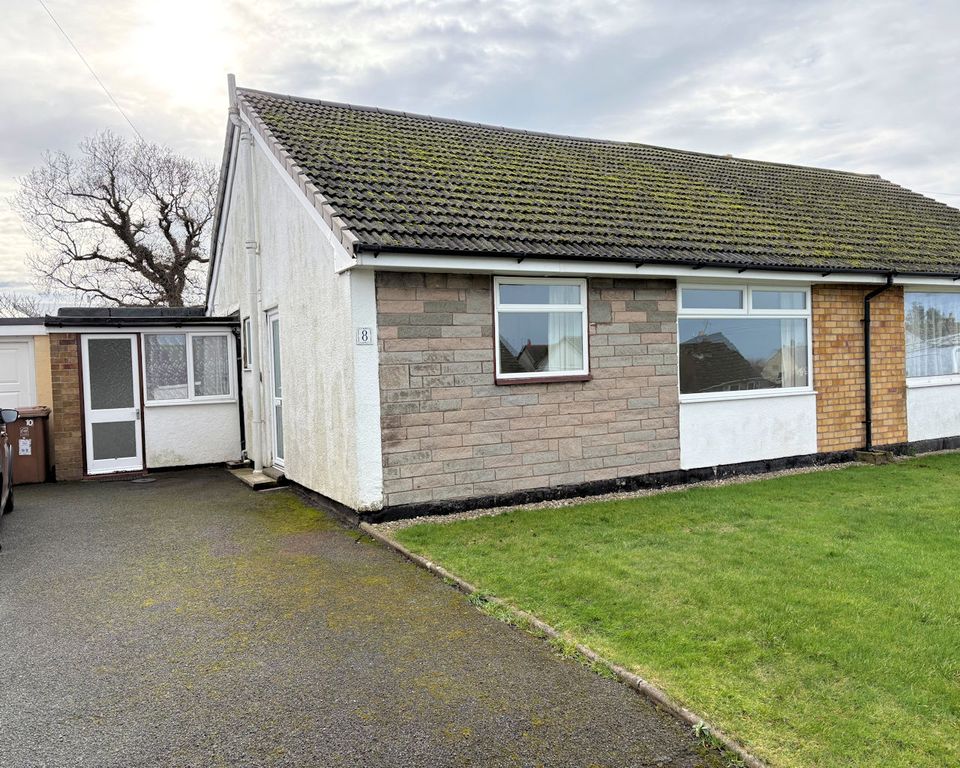 Property photo 1 of 32