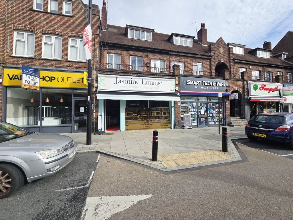 Property photo 2 of 23