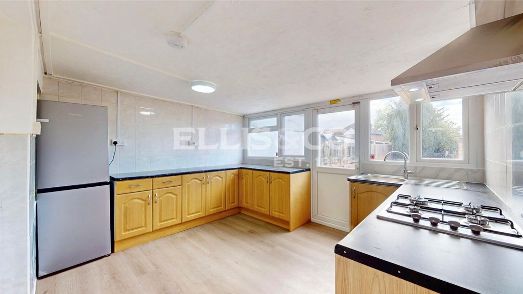 Property photo 1 of 15 Picture No. 34