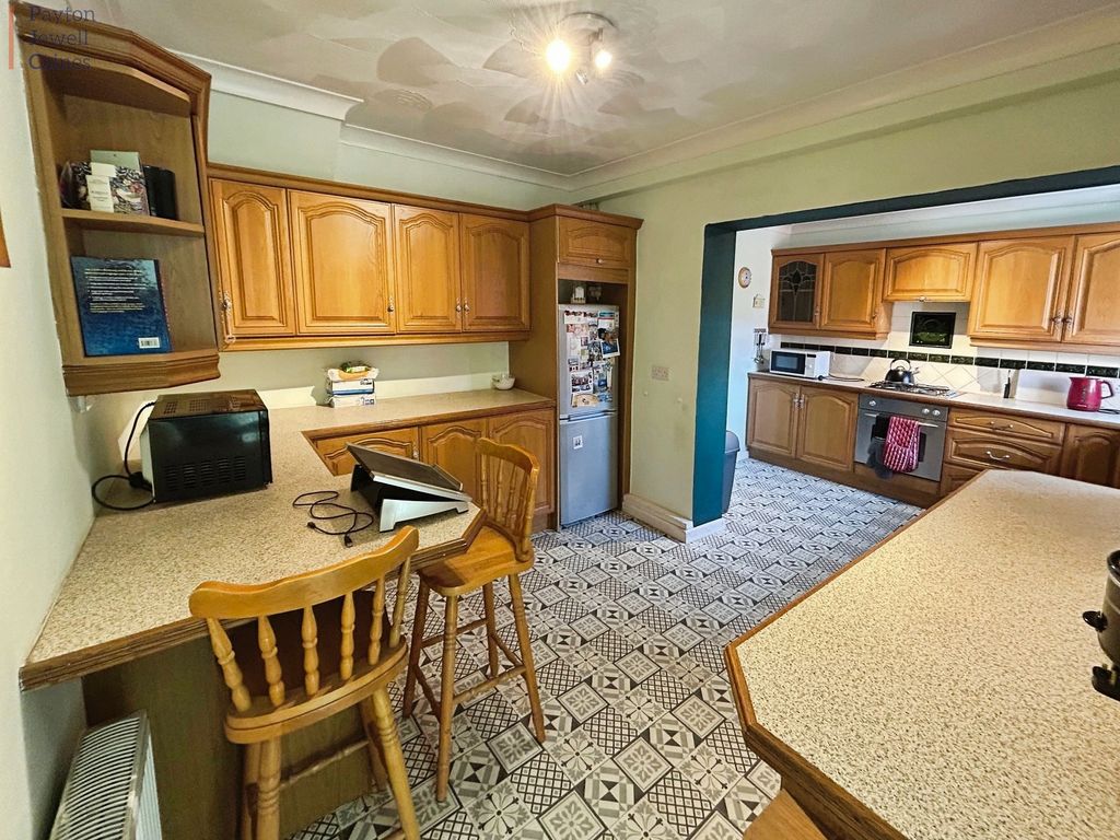 Property photo 2 of 12 Not Specified