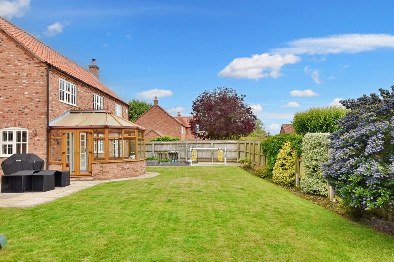 Property photo 2 of 20 Photo 19