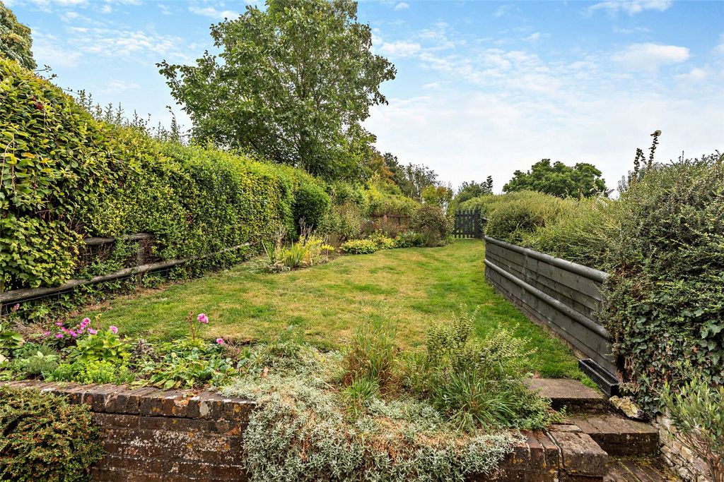 Property photo 3 of 15 Picture No. 13