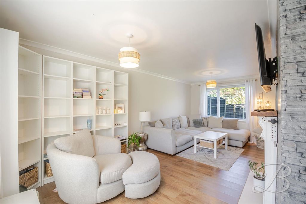 Property photo 3 of 29 Ccltd-21.Jpg