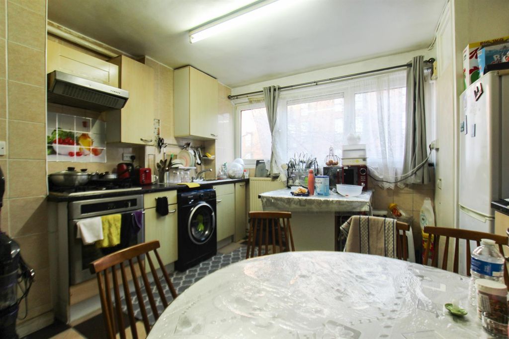 Property photo 2 of 8 2.Jpg