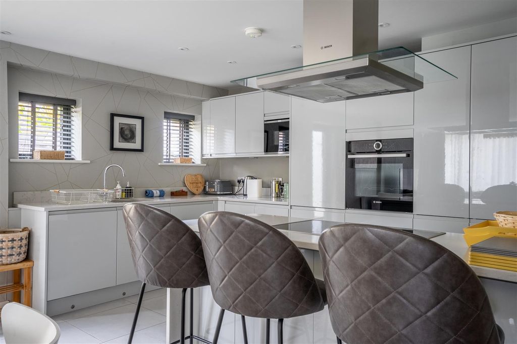 Property photo 3 of 17 Sjm-9.Jpg