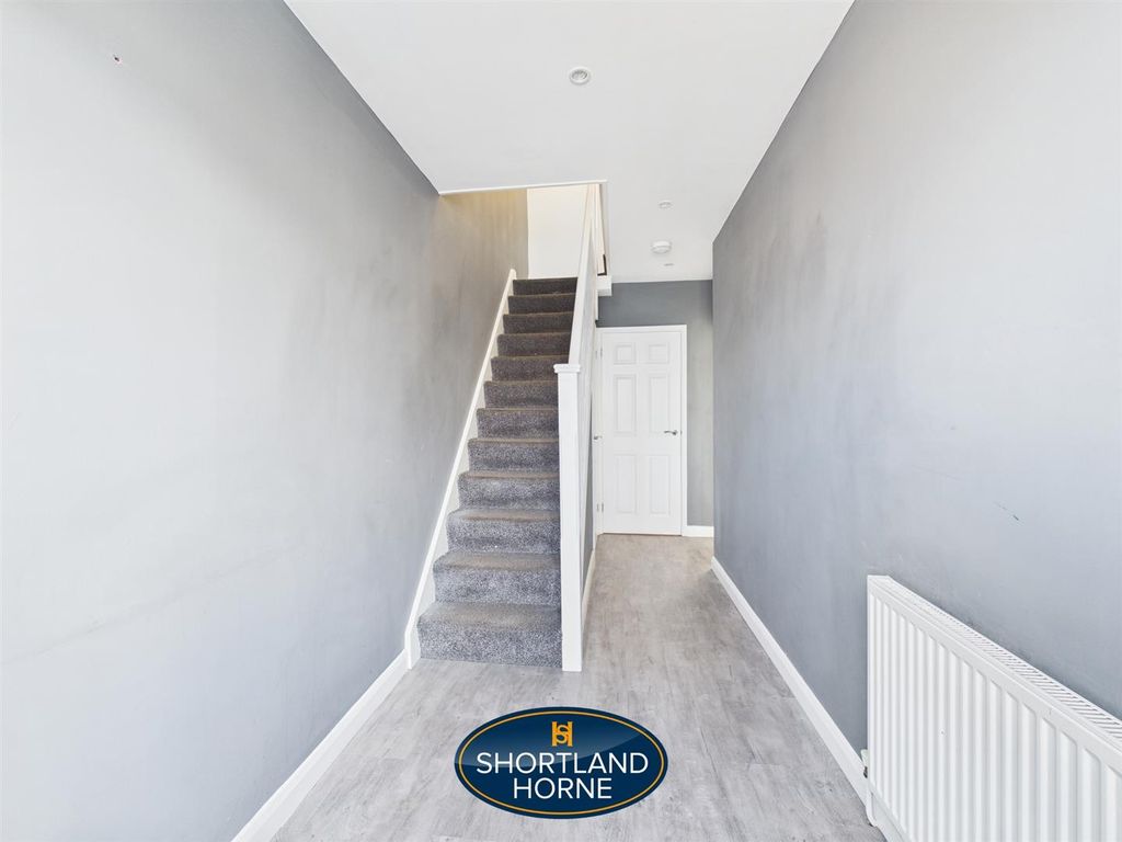 Property photo 2 of 27 Hallway