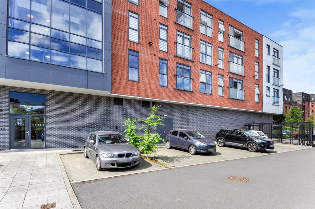 Property photo 1 of 12 Picture No. 09