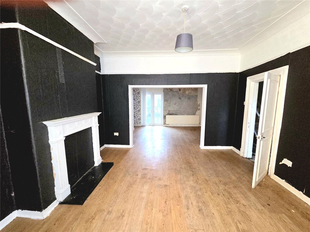 Property photo 3 of 9 Picture No. 09