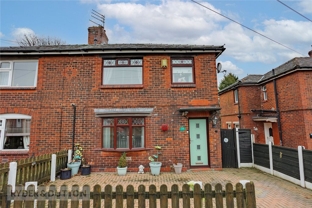 Property photo 1 of 24 Front External