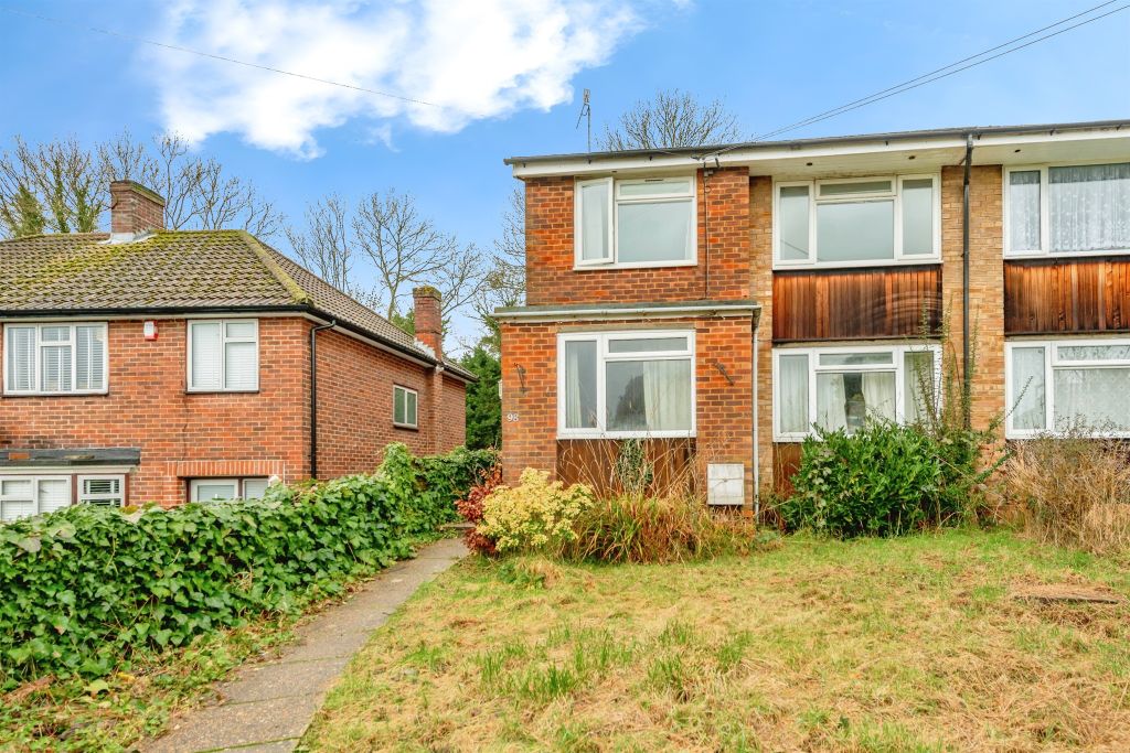 Property photo 1 of 12