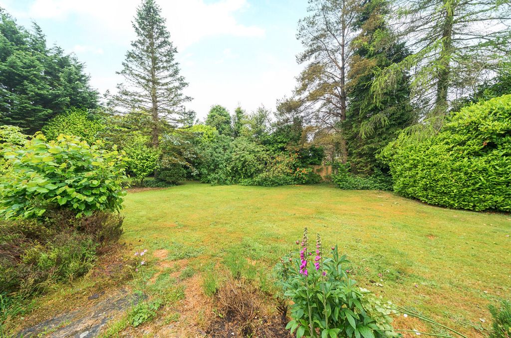 Property photo 2 of 15 1298255-2-6836228...