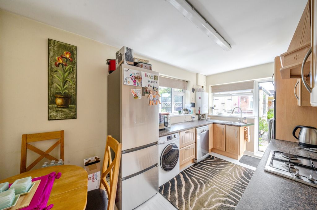 Property photo 3 of 10 1306378-4-684Ac93790Ec1