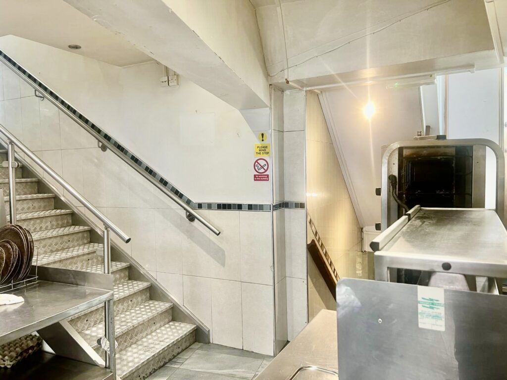 Property photo 3 of 7