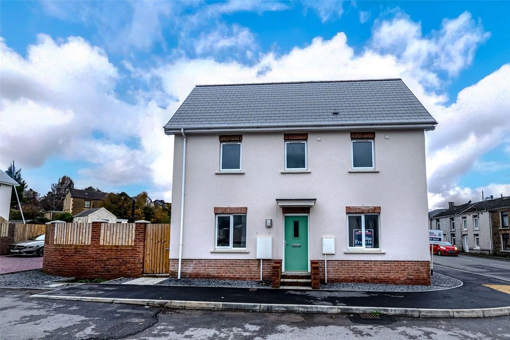 Property photo 1 of 22 Picture No. 33