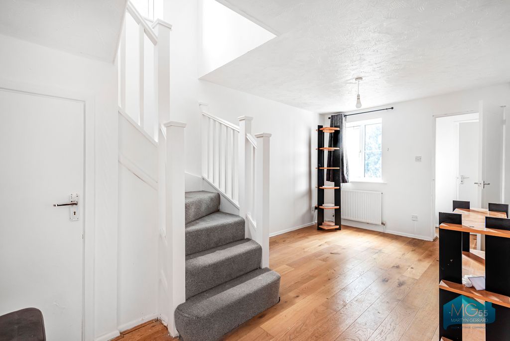 Property photo 2 of 18 Picture No. 09