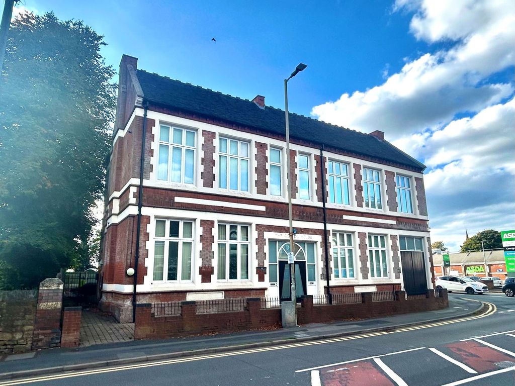 Property photo 1 of 19