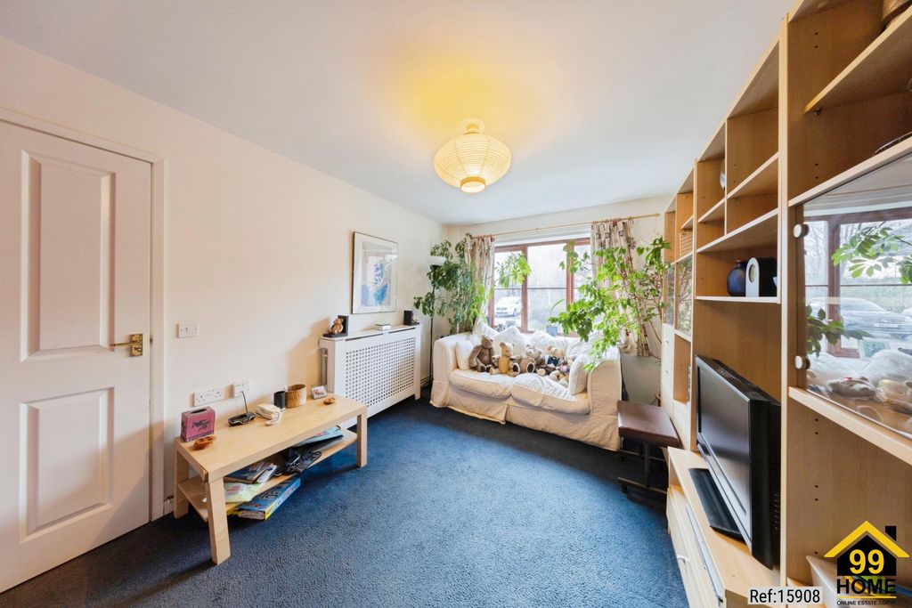 Property photo 2 of 20 Photo 1