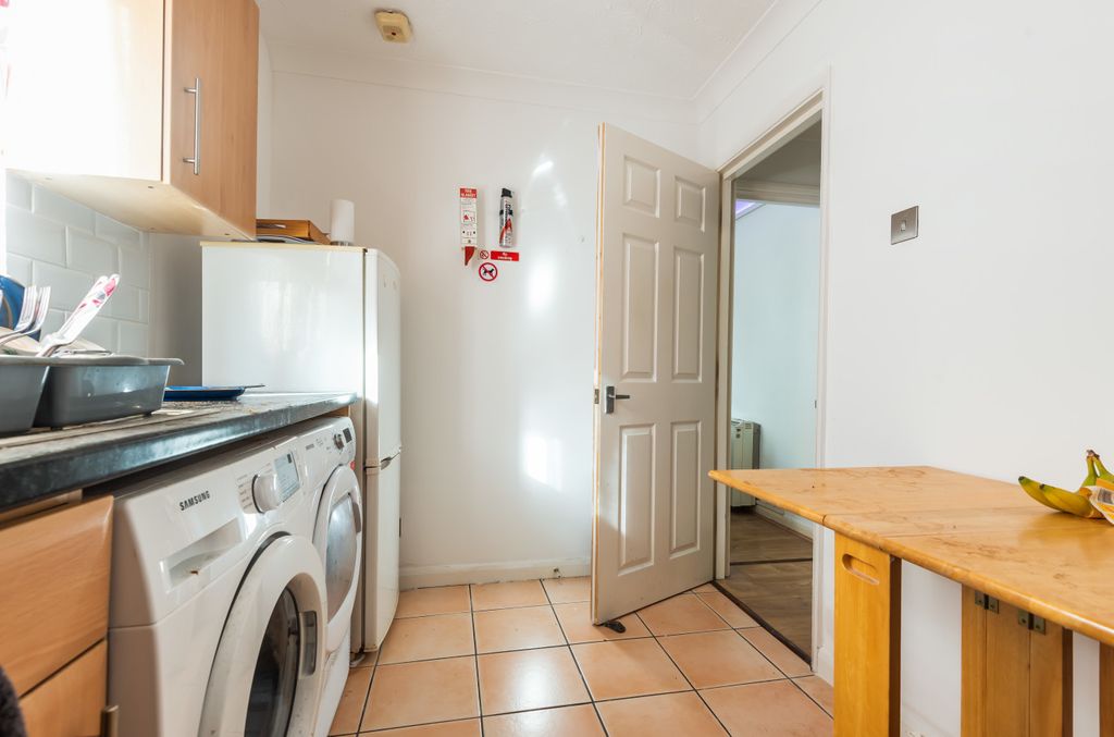 Property photo 3 of 11 905804 (11).Jpg