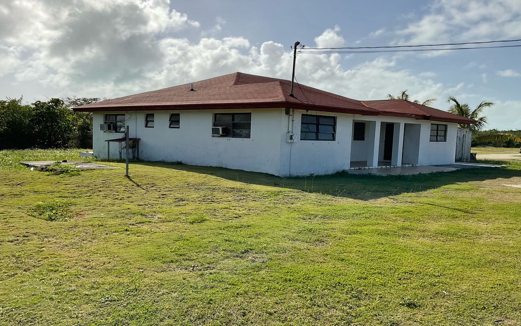 Property photo 2 of 9