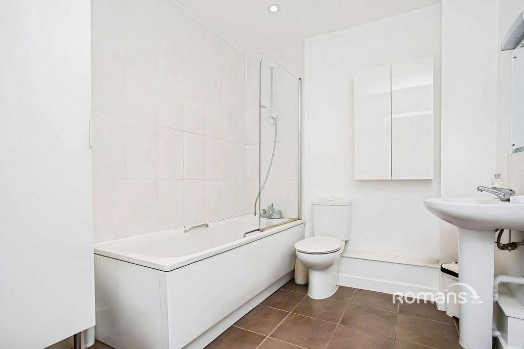 Property photo 3 of 7 Pbox-Img.Jpg