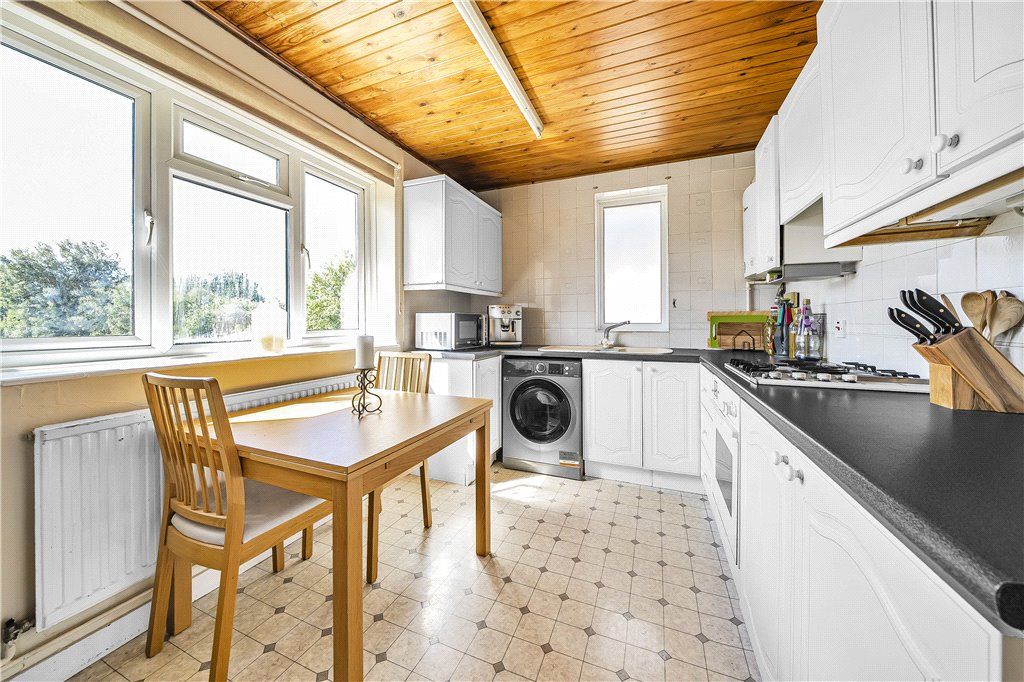 Property photo 3 of 16 Picture No. 19