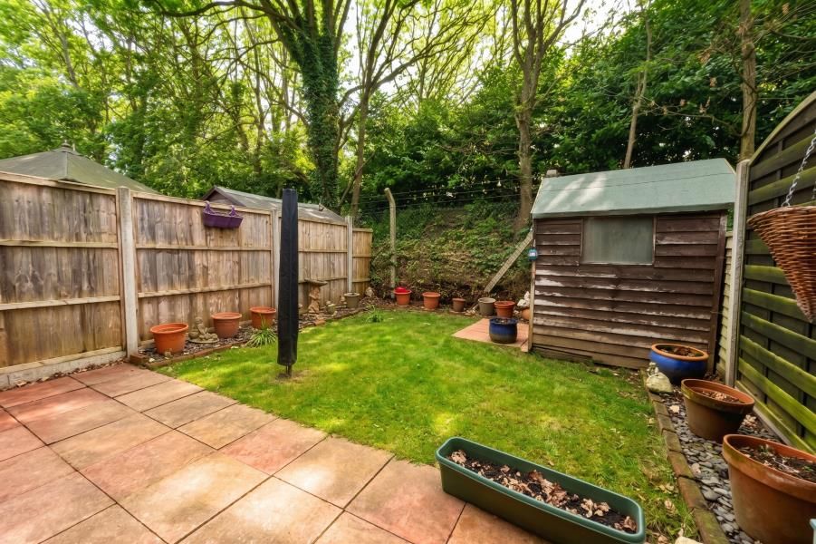 Property photo 2 of 7