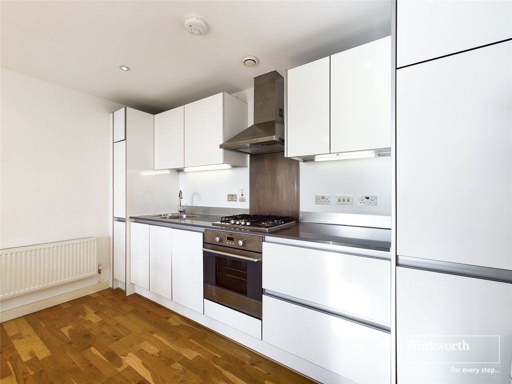 Property photo 3 of 9 Picture No. 16