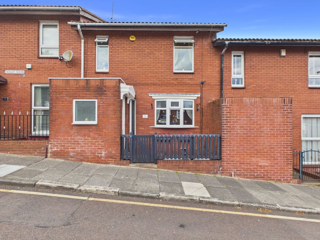 Property photo 1 of 12 External