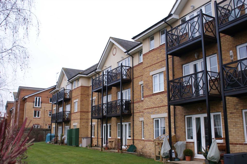 Property photo 3 of 11 Photo