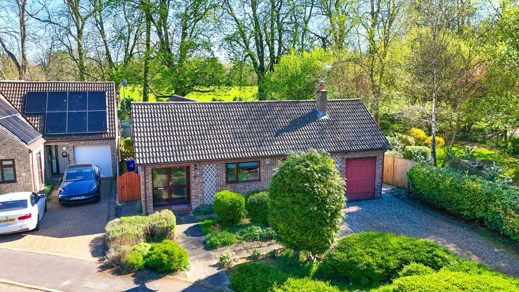 Property photo 1 of 21