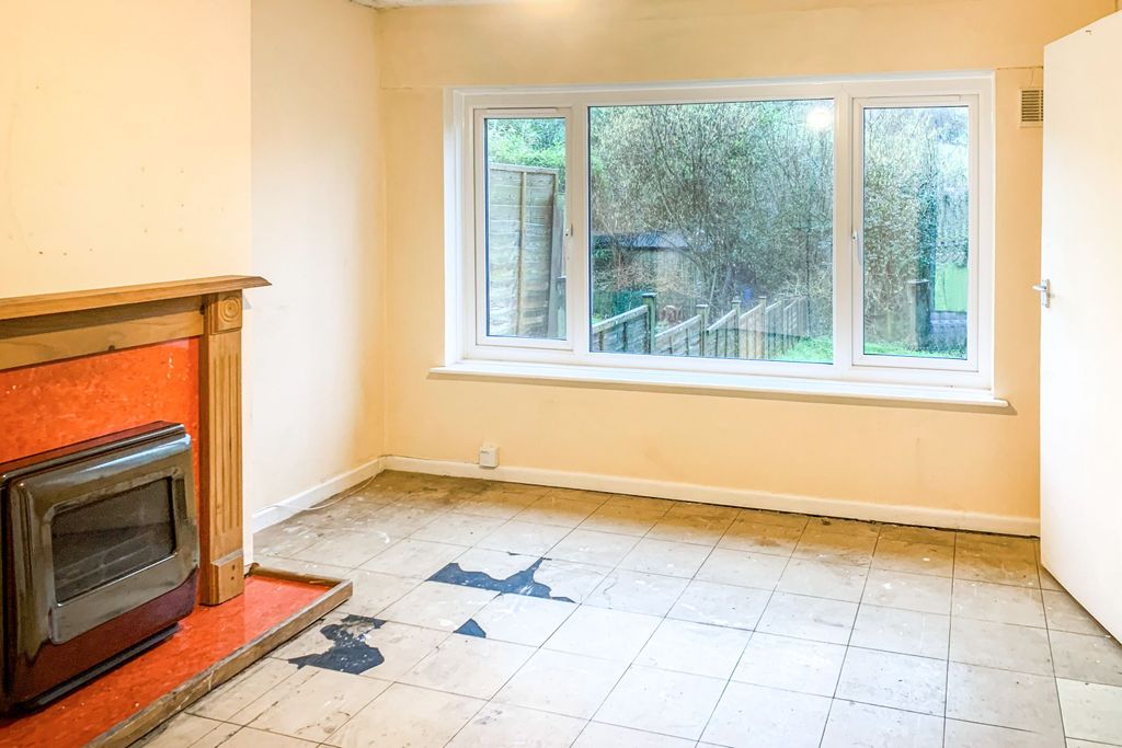 Property photo 2 of 18 1 Kale Street, Batcombe, Shepton Mallet, BA4 6Ad