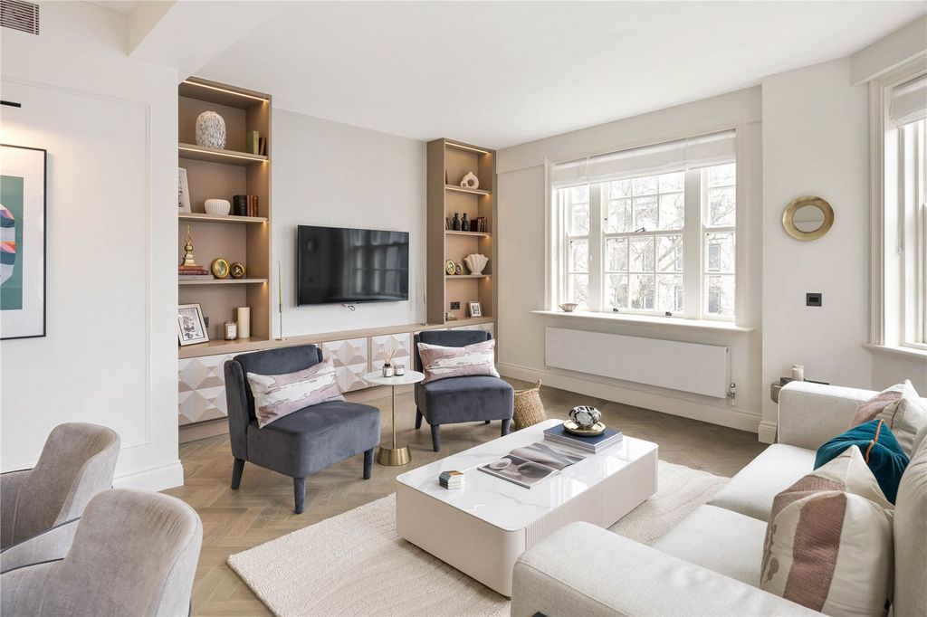 Property photo 2 of 9 Reception Room