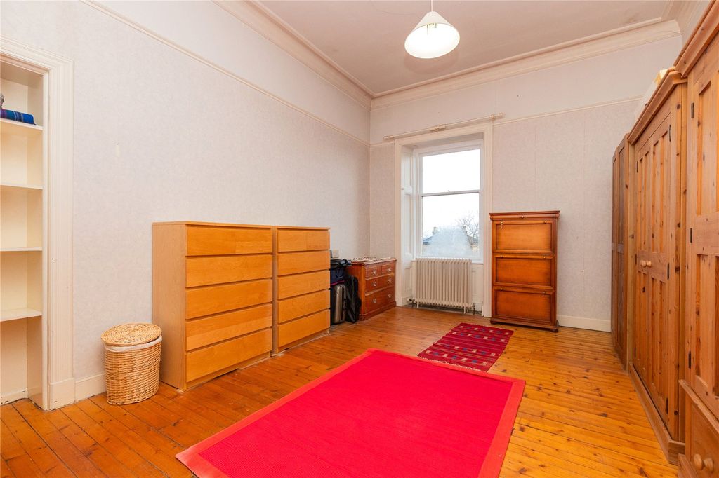 Additional image 14 of 4 bed flat for saleCleveden Road, Glasgow G12