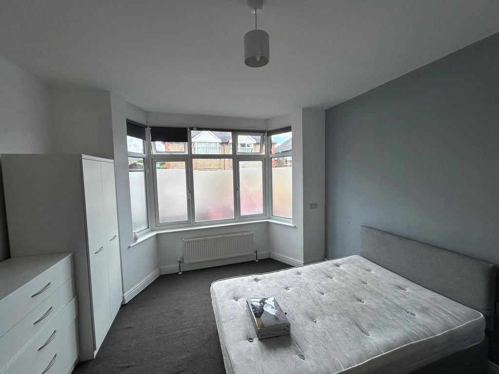 Property photo 2 of 7 Picture No. 05