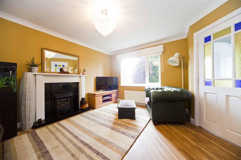 Property photo 2 of 23