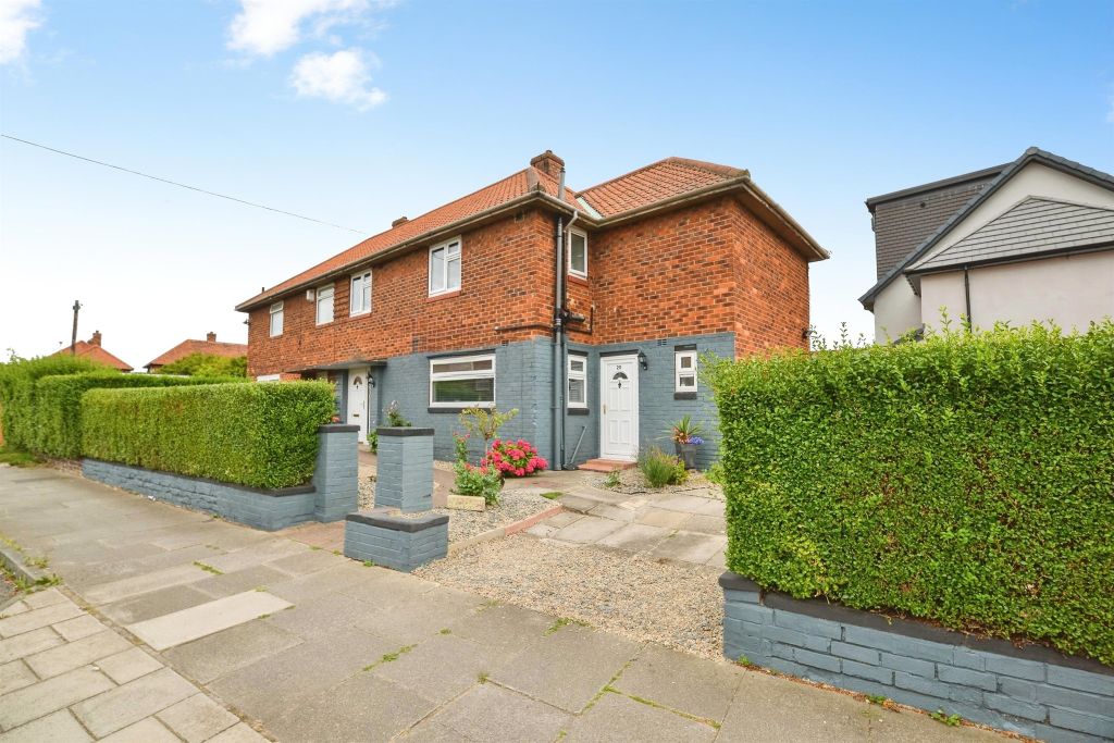 Property photo 1 of 18